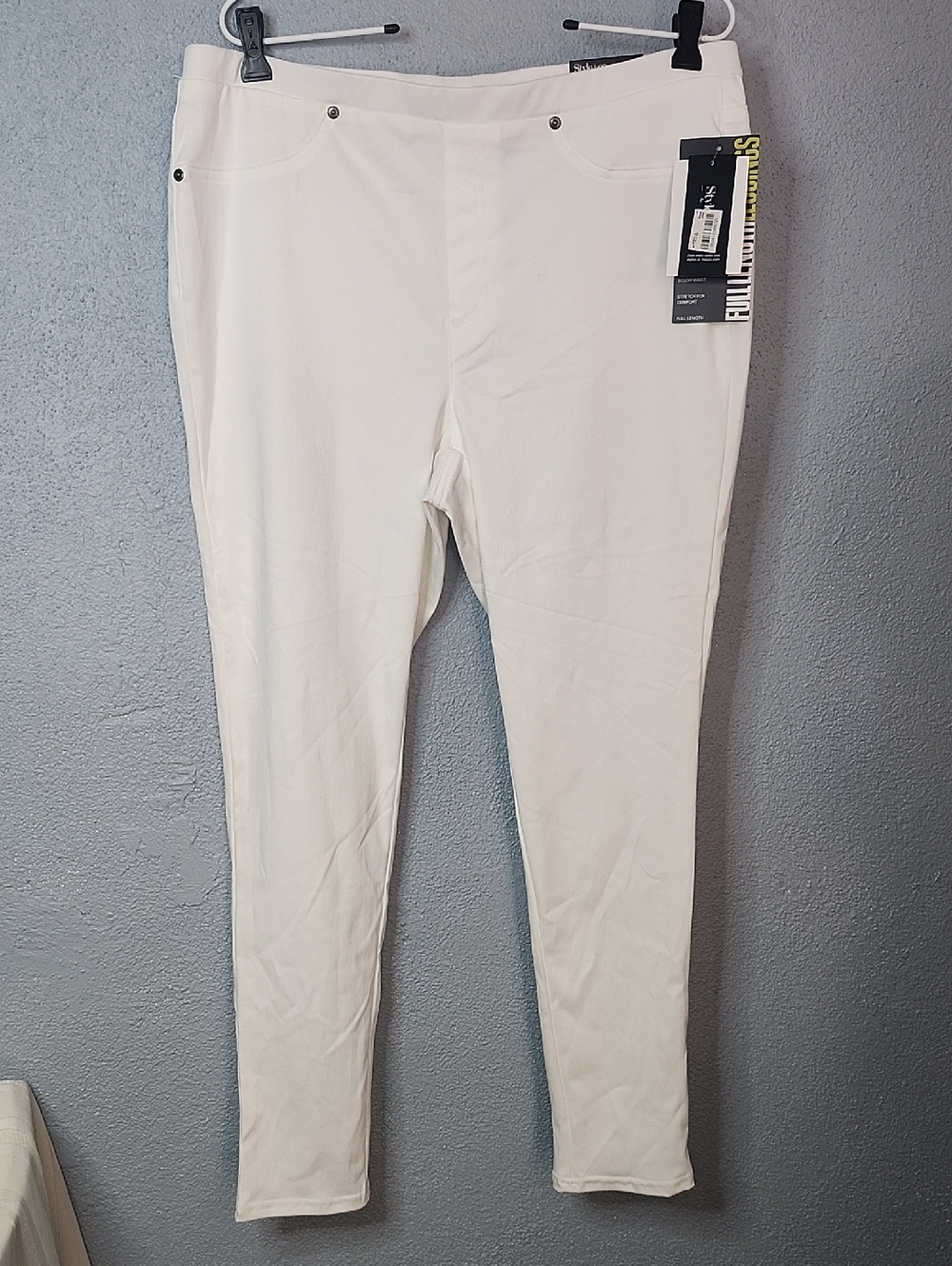 INC International Concepts White Pull-On Skinny Pants